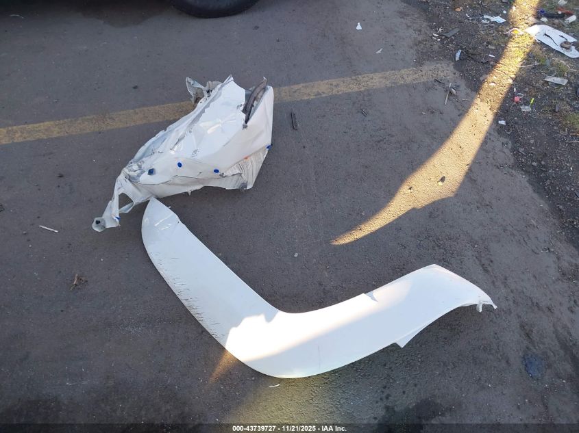 2004 Toyota 4Runner Sr5 V8 VIN: JTEBT14R448014033 Lot: 43739727