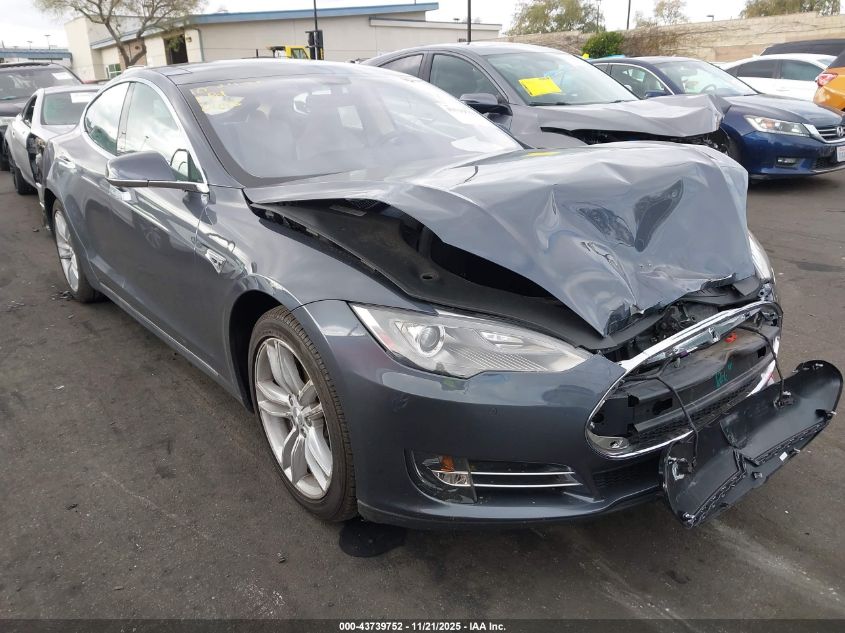 TESLA MODEL S P85