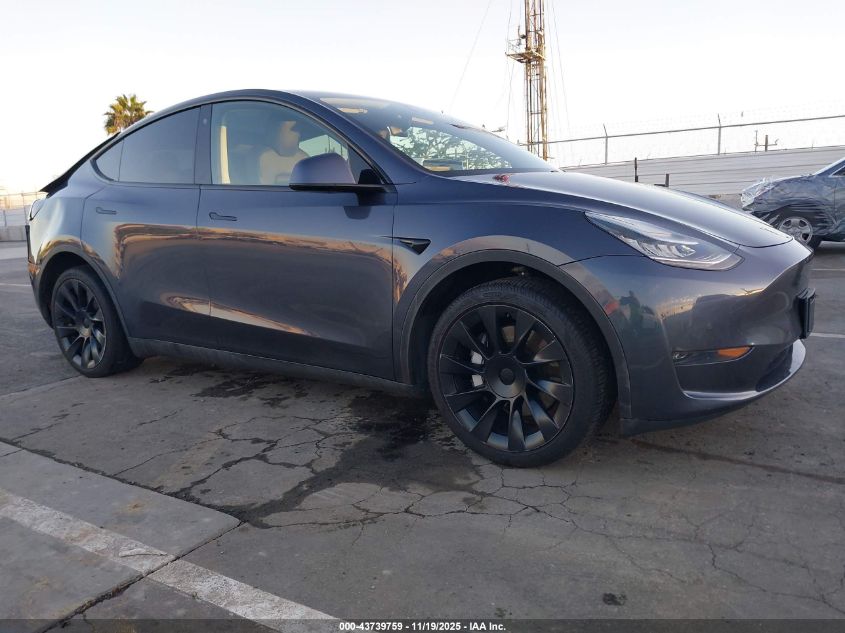 TESLA MODEL Y LONG RANGE DUAL MOTOR ALL-WHEEL DRIVE