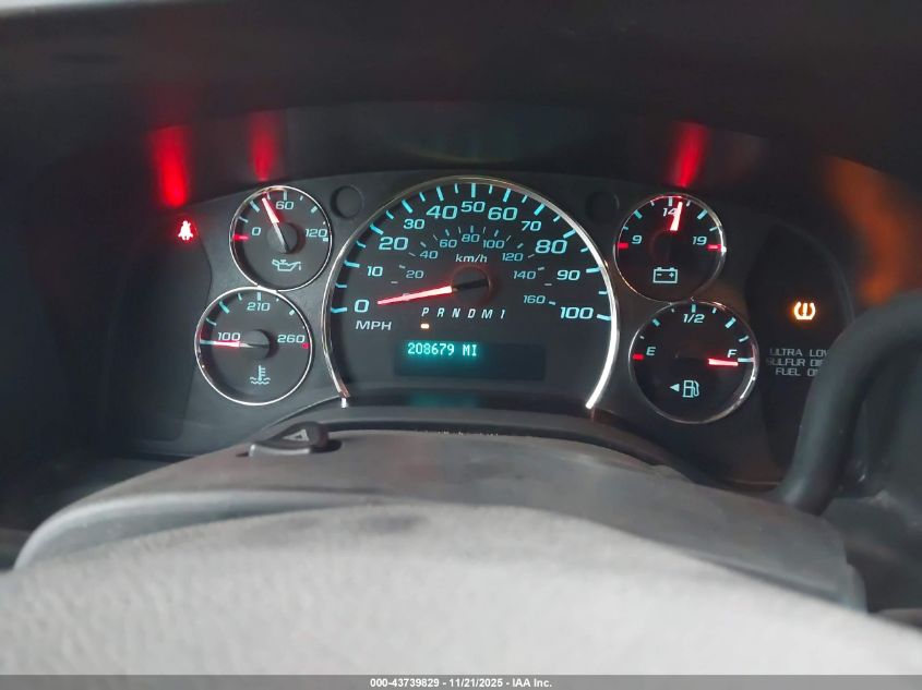 2019 Chevrolet Express 2500 Work Van VIN: 1GCWGAF17K1372458 Lot: 43739829