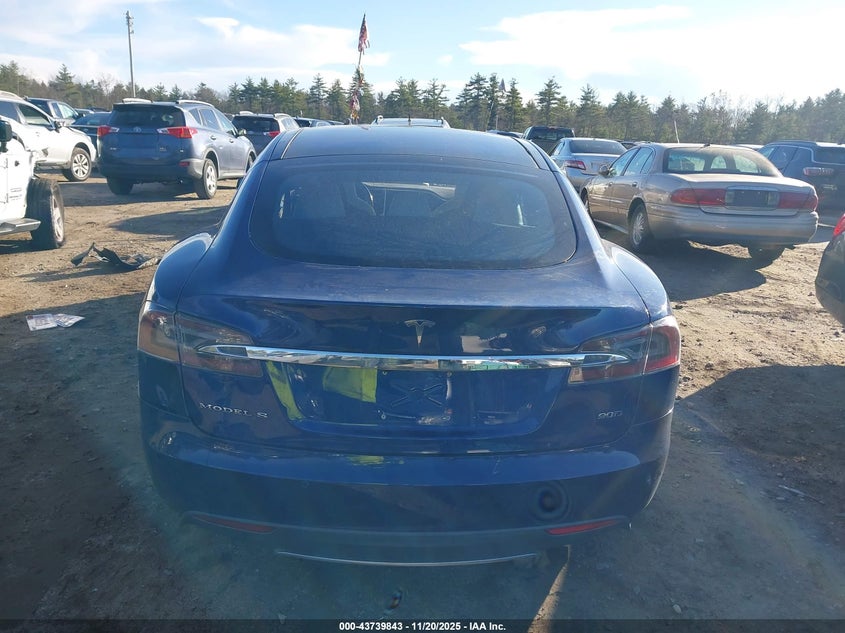 2016 Tesla Model S 60D/70D/75D/85D/90D VIN: 5YJSA1E27GF123893 Lot: 43739843