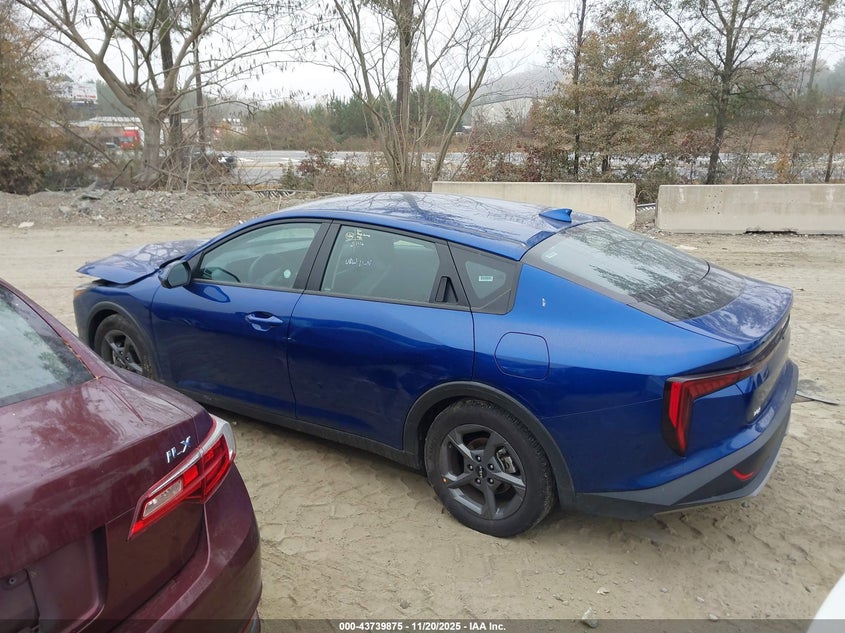 2025 Kia K4 Lxs VIN: 3KPFT4DE8SE038066 Lot: 43739875