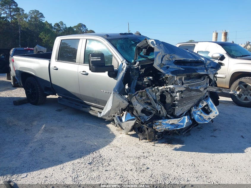 CHEVROLET SILVERADO 2500 4WD STANDARD BED LT