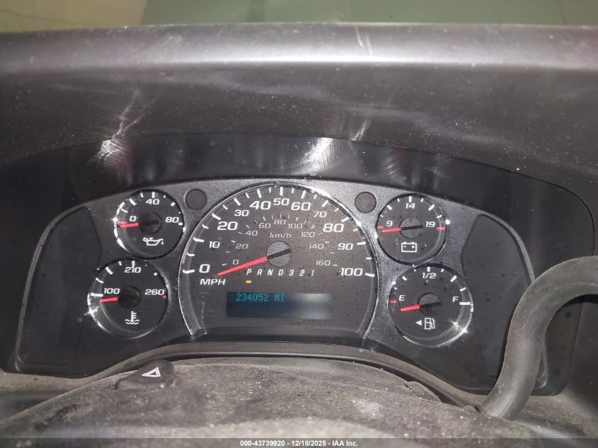 2010 Chevrolet Express 1500 Work Van VIN: 1GCUHAD42A1133996 Lot: 43739920