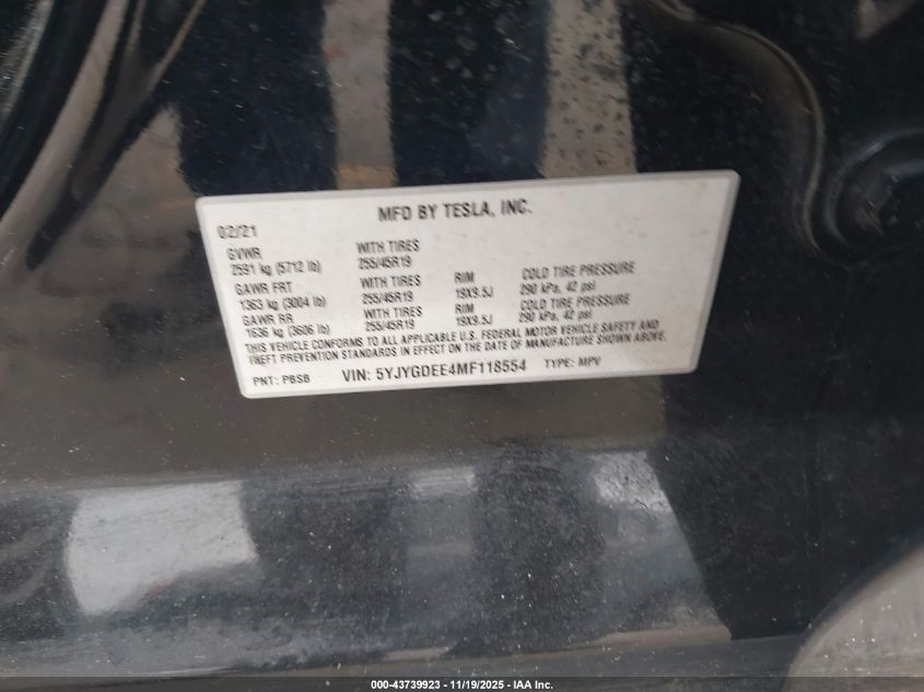 2021 Tesla Model Y Long Range Dual Motor All-Wheel Drive VIN: 5YJYGDEE4MF118554 Lot: 43739923