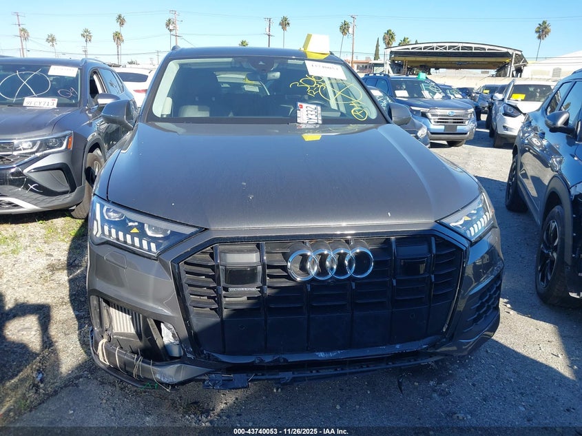2021 Audi Q7 Prestige 55 Tfsi Quattro Tiptronic VIN: WA1VXBF79MD032133 Lot: 43740053