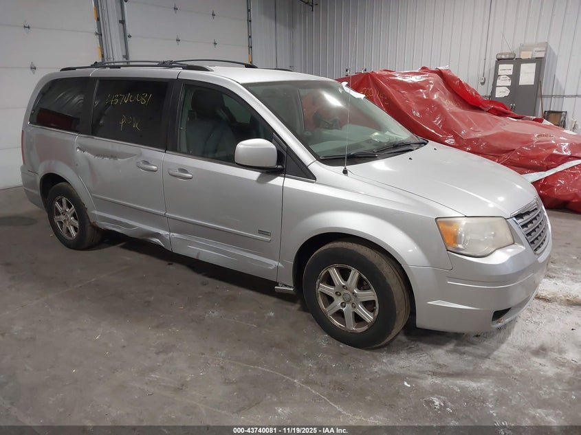 2008 Chrysler Town & Country Touring