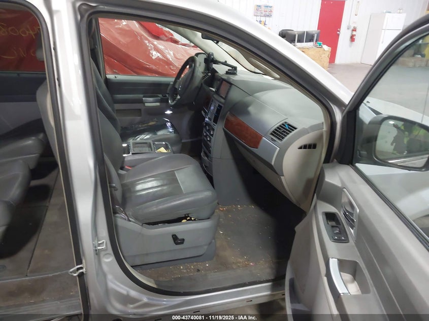 2A8HR54P78R771255 2008 CHRYSLER TOWN & COUNTRY photo no. 5