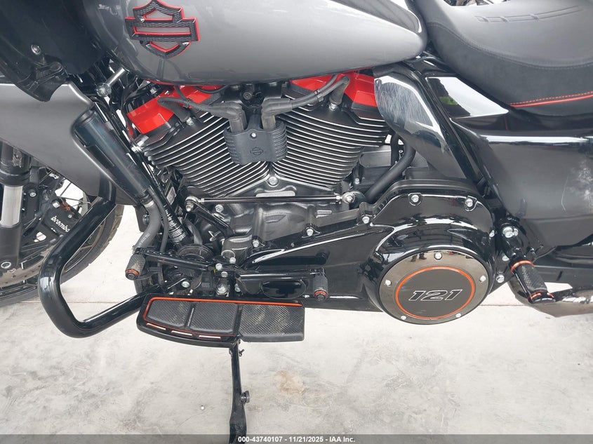 2025 Harley-Davidson Fltrxse VIN: 1HD1TC61XSB960574 Lot: 43740107