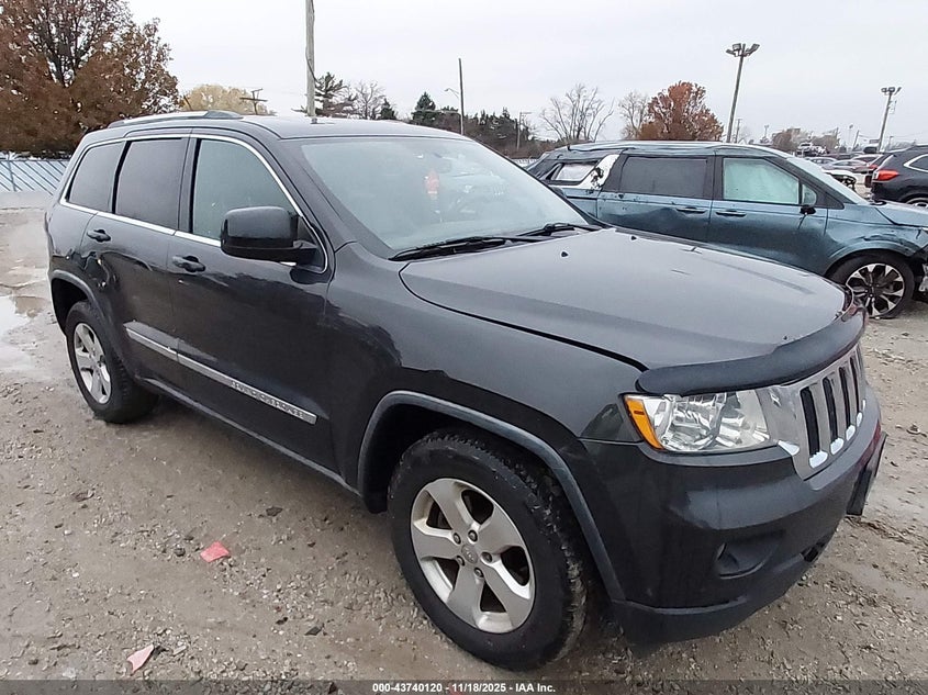 JEEP GRAND CHEROKEE LAREDO