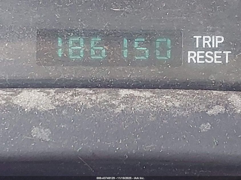 1998 Jeep Cherokee Classic/Limited/Sport VIN: 1J4FJ68S1WL155982 Lot: 43740129