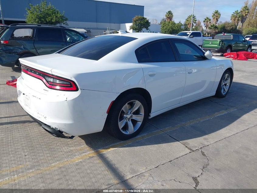 VIN 2C3CDXHG8HH524620 2017 DODGE CHARGER SXT RWD