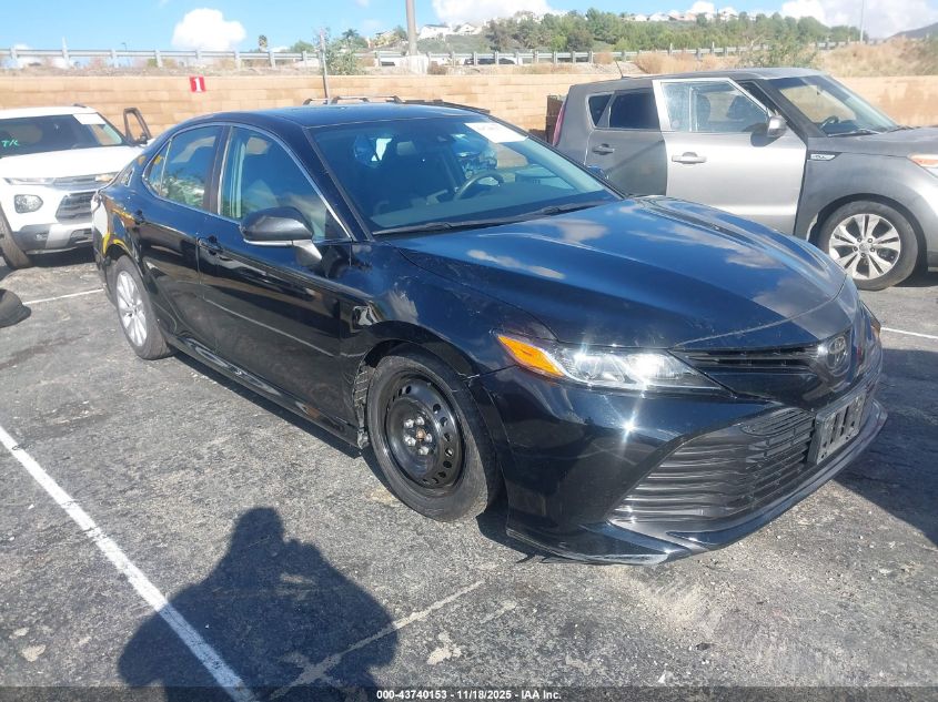 TOYOTA CAMRY LE