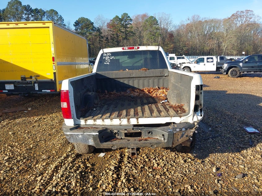 2008 Chevrolet Silverado 2500Hd Ltz VIN: 1GCHK23618F141628 Lot: 43740164