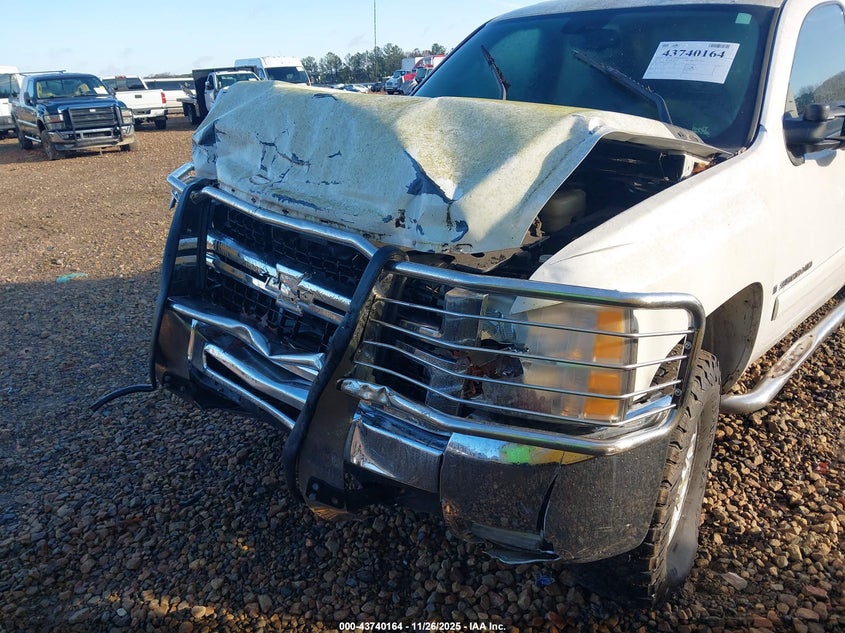 2008 Chevrolet Silverado 2500Hd Ltz VIN: 1GCHK23618F141628 Lot: 43740164