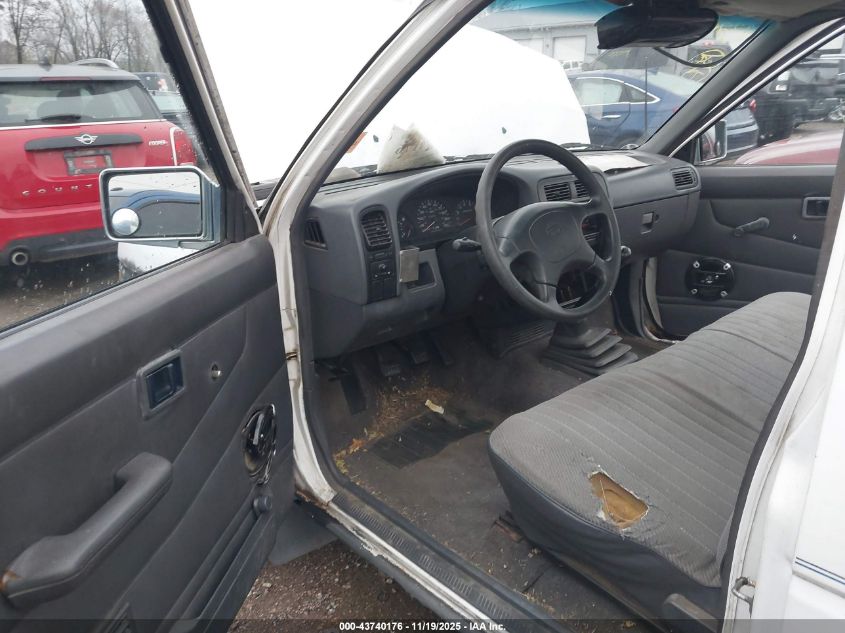 1995 Nissan Truck E/Xe VIN: 1N6SD11S8SC451193 Lot: 43740176