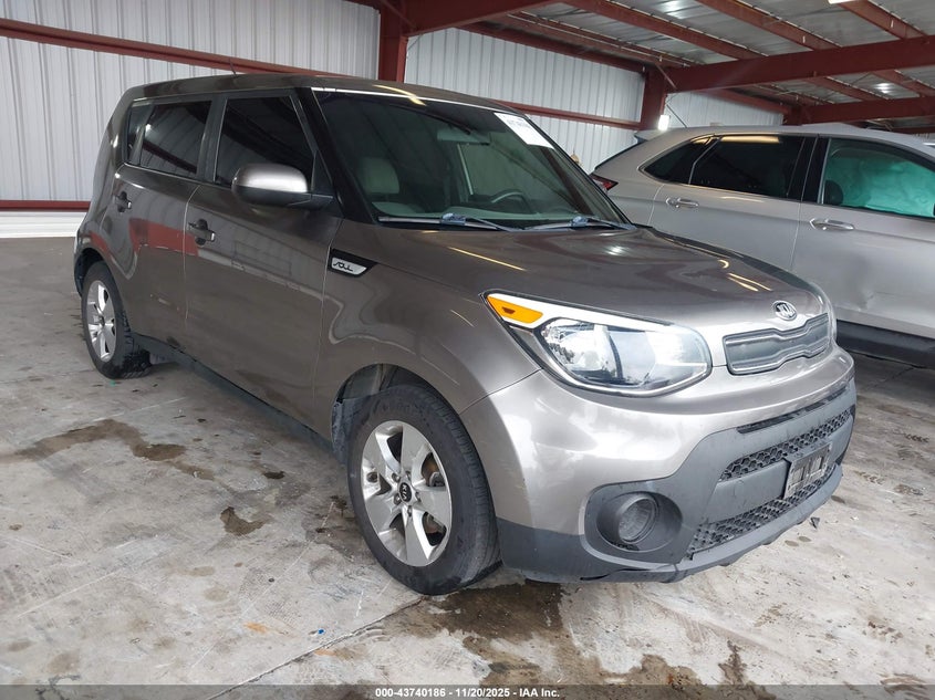 KIA SOUL