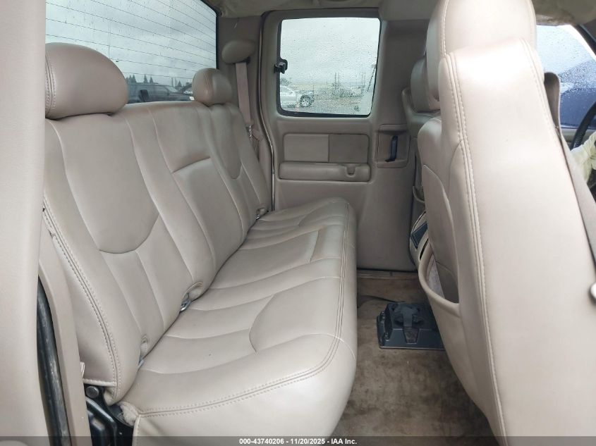 2005 Chevrolet Silverado 1500 Lt VIN: 2GCEC19TX51188473 Lot: 43740206