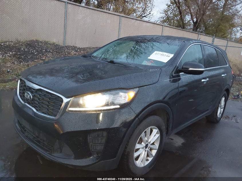 5XYPG4A37KG518758 2019 KIA SORENTO photo no. 2