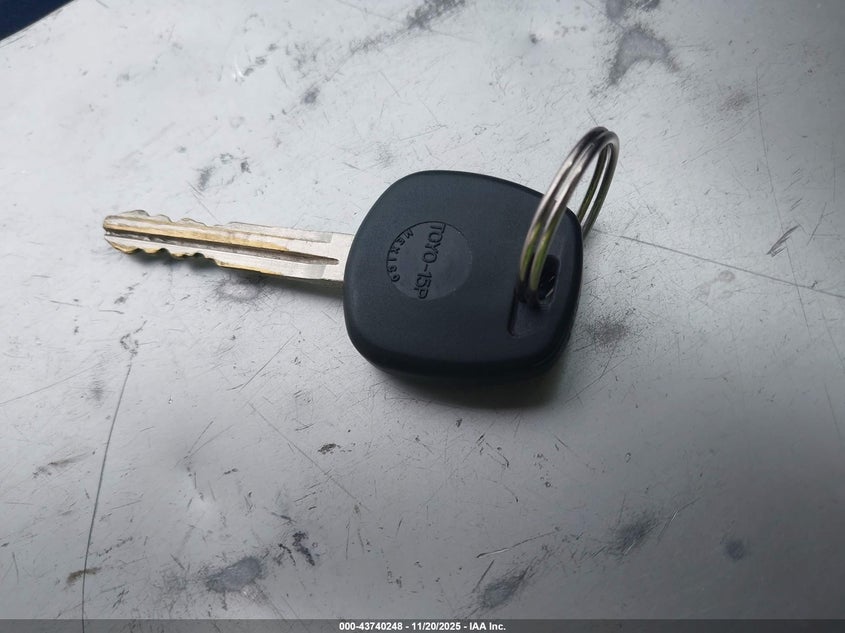 2001 Toyota Sienna Xle VIN: 4T3ZF13C71U386169 Lot: 43740248