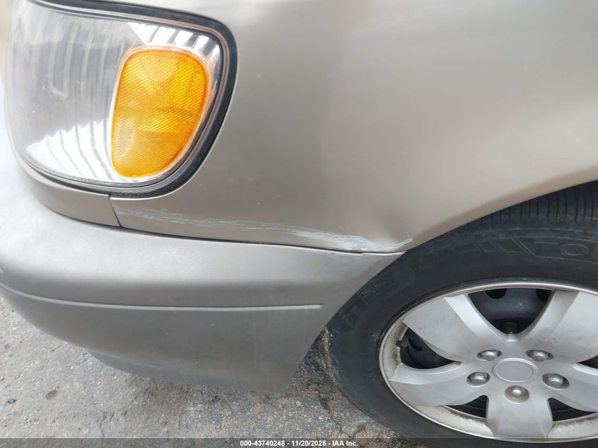 2001 Toyota Sienna Xle VIN: 4T3ZF13C71U386169 Lot: 43740248