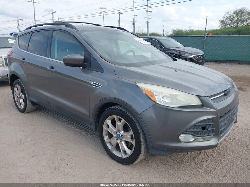 FORD ESCAPE SE