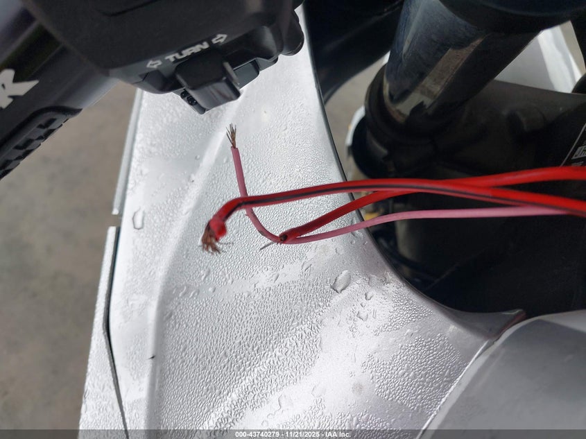 2003 Honda Cbr600 Rr VIN: JH2PC37063M000554 Lot: 43740279