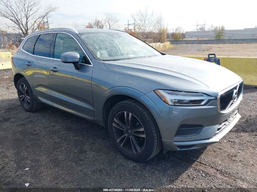 VOLVO XC60 T5 MOMENTUM