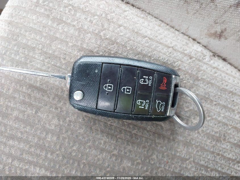 2016 Kia Sedona Lx VIN: KNDMB5C19G6083061 Lot: 43740309