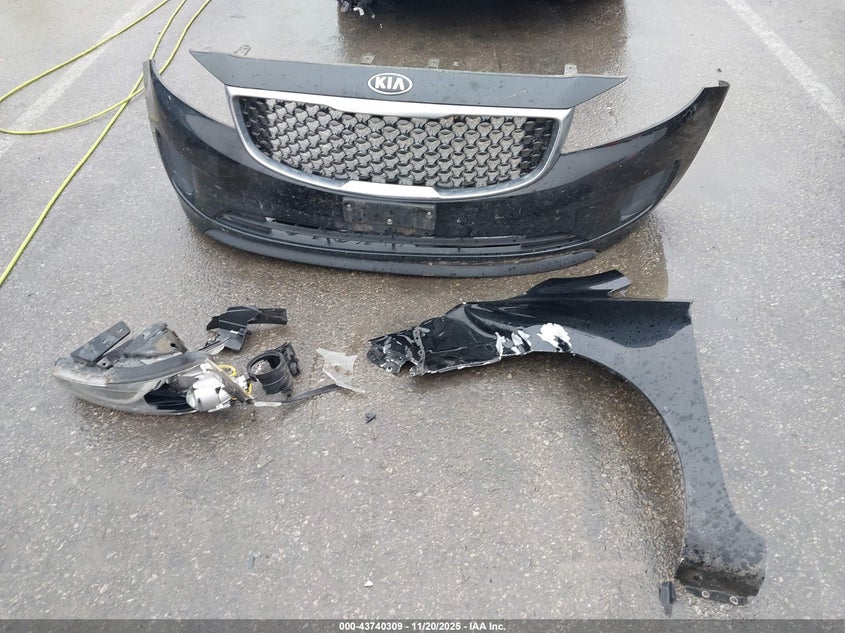 2016 Kia Sedona Lx VIN: KNDMB5C19G6083061 Lot: 43740309