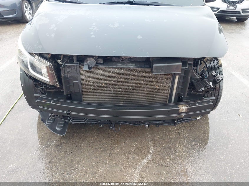 2016 Kia Sedona Lx VIN: KNDMB5C19G6083061 Lot: 43740309