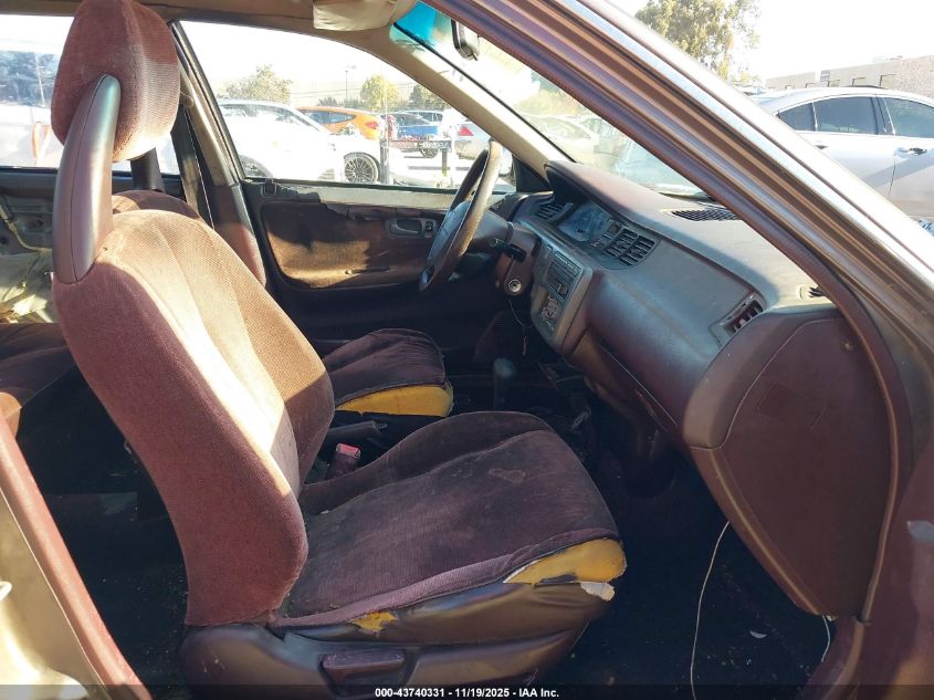 JHMEG8656NS008343 1992 HONDA CIVIC photo no. 5