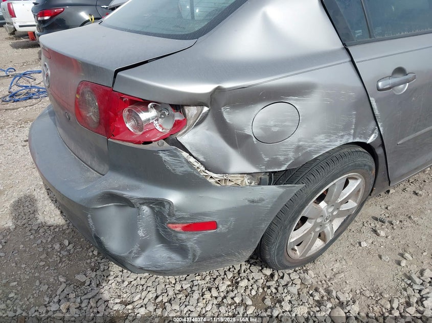 2006 Mazda Mazda3 I VIN: JM1BK32F161404224 Lot: 43740374