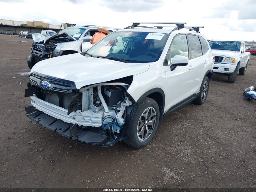 JF2SKAEC5NH507160 2022 SUBARU FORESTER photo no. 2