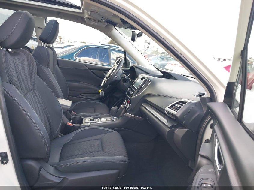 JF2SKAEC5NH507160 2022 SUBARU FORESTER photo no. 5
