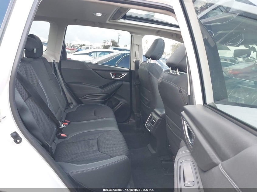 2022 Subaru Forester Premium VIN: JF2SKAEC5NH507160 Lot: 43740380