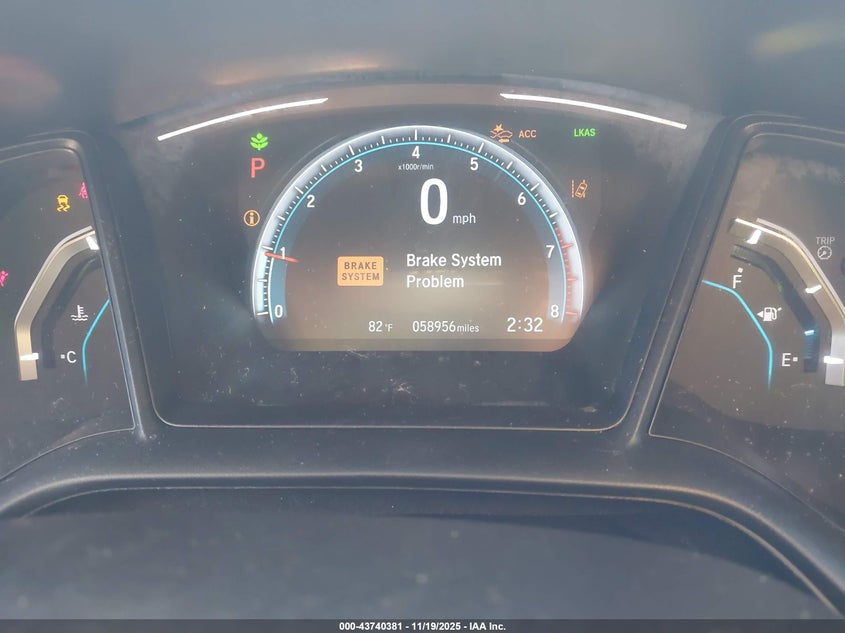 2019 HONDA CIVIC auction photo 7
