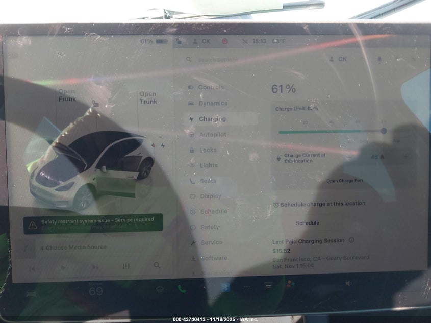 2022 Tesla Model Y Long Range Dual Motor All-Wheel Drive VIN: 7SAYGDEE1NF434806 Lot: 43740413