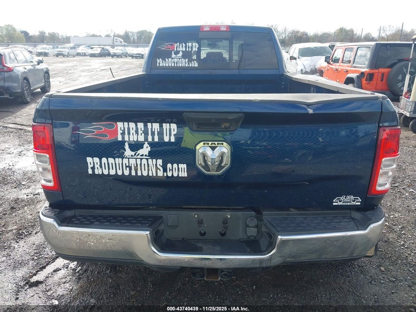 2022 Ram 3500 Tradesman 4X2 8' Box VIN: 3C63RPGL1NG267315 Lot: 43740439