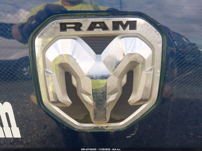 2022 Ram 3500 Tradesman 4X2 8' Box VIN: 3C63RPGL1NG267315 Lot: 43740439