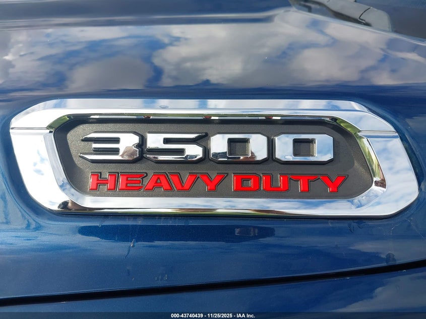 2022 Ram 3500 Tradesman 4X2 8' Box VIN: 3C63RPGL1NG267315 Lot: 43740439