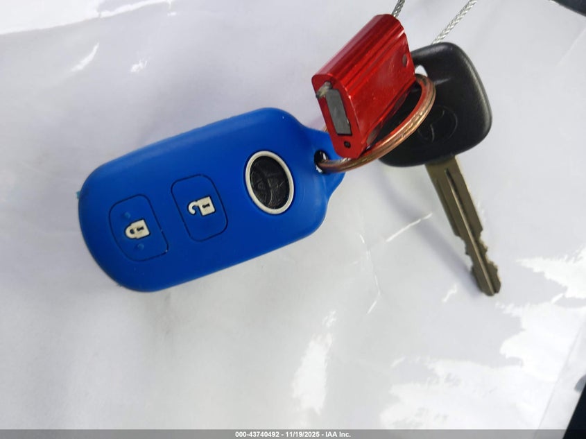 2007 Toyota Fj Cruiser VIN: JTEBU11F170082591 Lot: 43740492