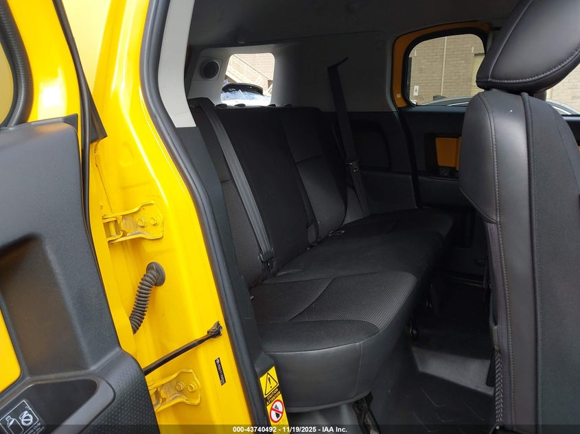 2007 Toyota Fj Cruiser VIN: JTEBU11F170082591 Lot: 43740492