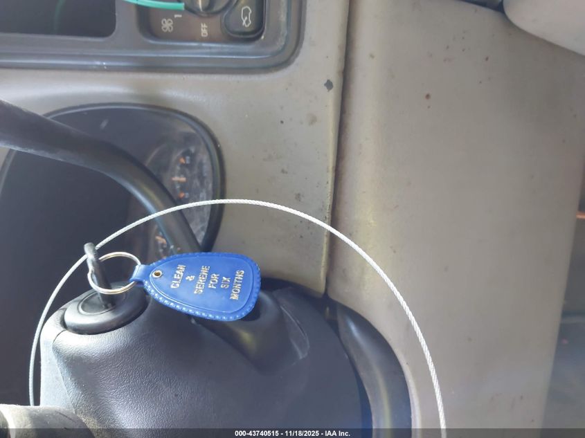 2001 Chevrolet Silverado 1500Hd Ls VIN: 1GCGC13U51F212563 Lot: 43740515