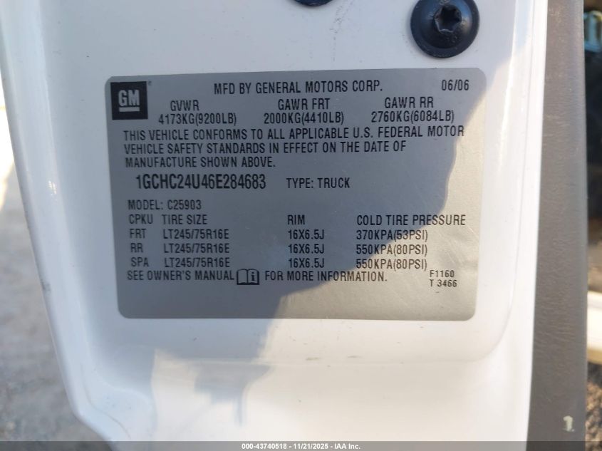 2006 Chevrolet Silverado 2500Hd Work Truck VIN: 1GCHC24U46E284683 Lot: 43740518