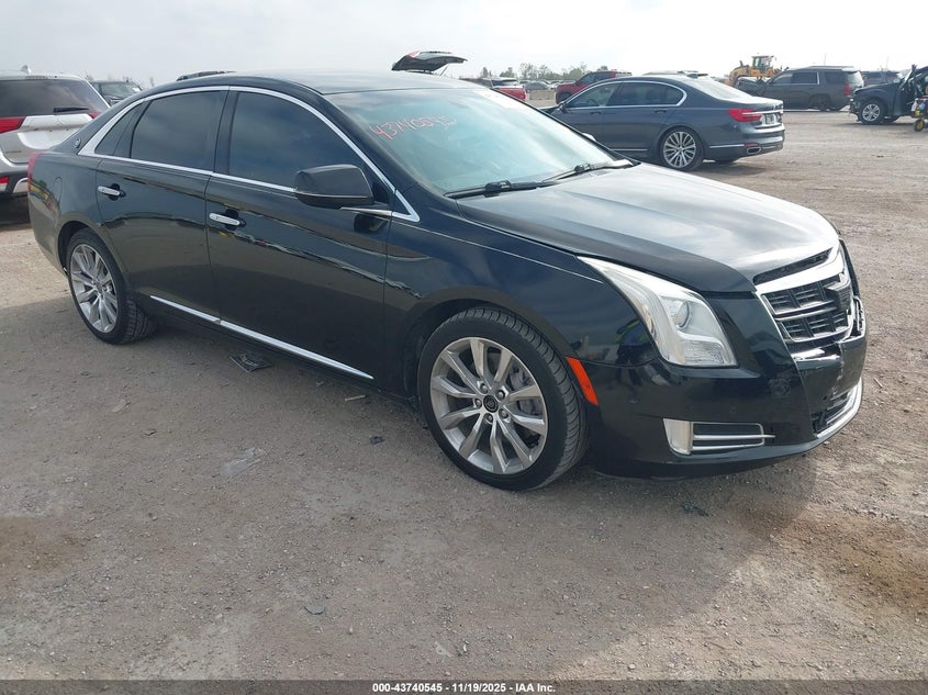 CADILLAC XTS LUXURY COLLECTION