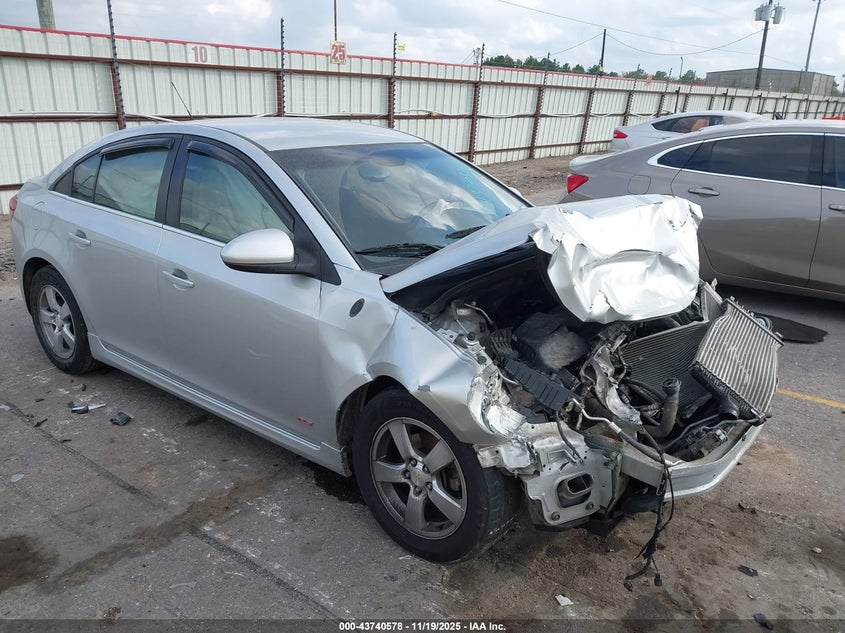 CHEVROLET CRUZE 1LT AUTO