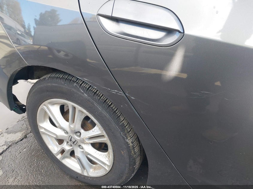 2011 Honda Insight Ex VIN: JHMZE2H72BS008161 Lot: 43740584