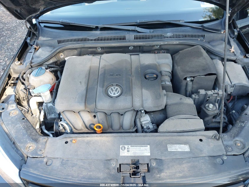 3VWLP7AJ7DM434960 2013 VOLKSWAGEN JETTA photo no. 10