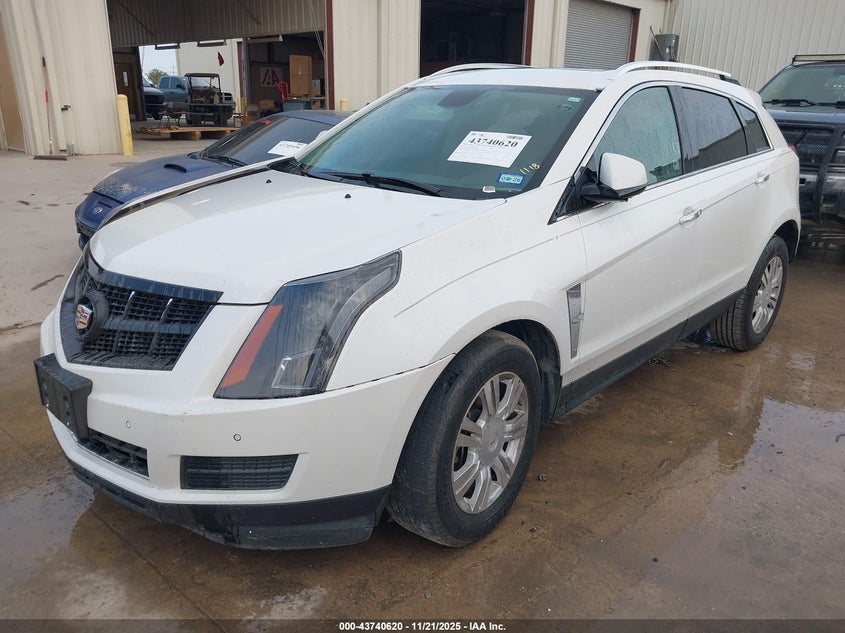 3GYFNAEYXBS524388 2011 CADILLAC SRX photo no. 2